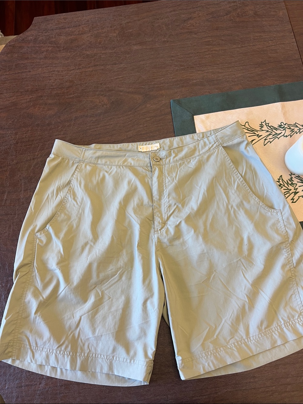 Royal Robbins Hiking travel Packable Light Khaki Flat-Front Shorts 16
